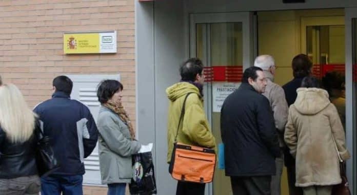El empleo se enfría en Cantabria en noviembre y evidencia signos de estancamiento