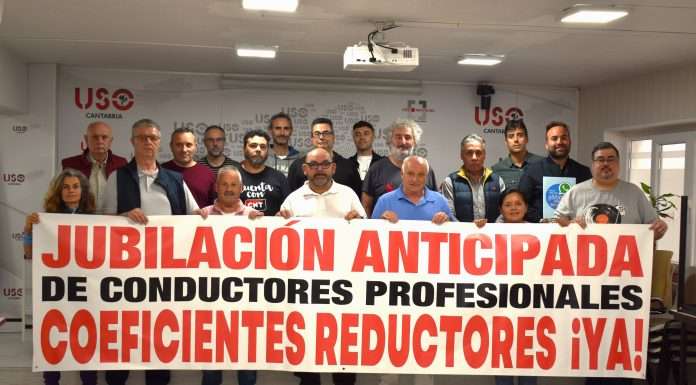 USO, SCAT y CNT ultiman la concentración por la jubilación anticipada de profesionales del transporte