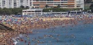 La expectativa de un verano de récord tira con fuerza del empleo estacional